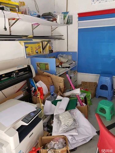 草埔小学面前临街旺铺低价转让