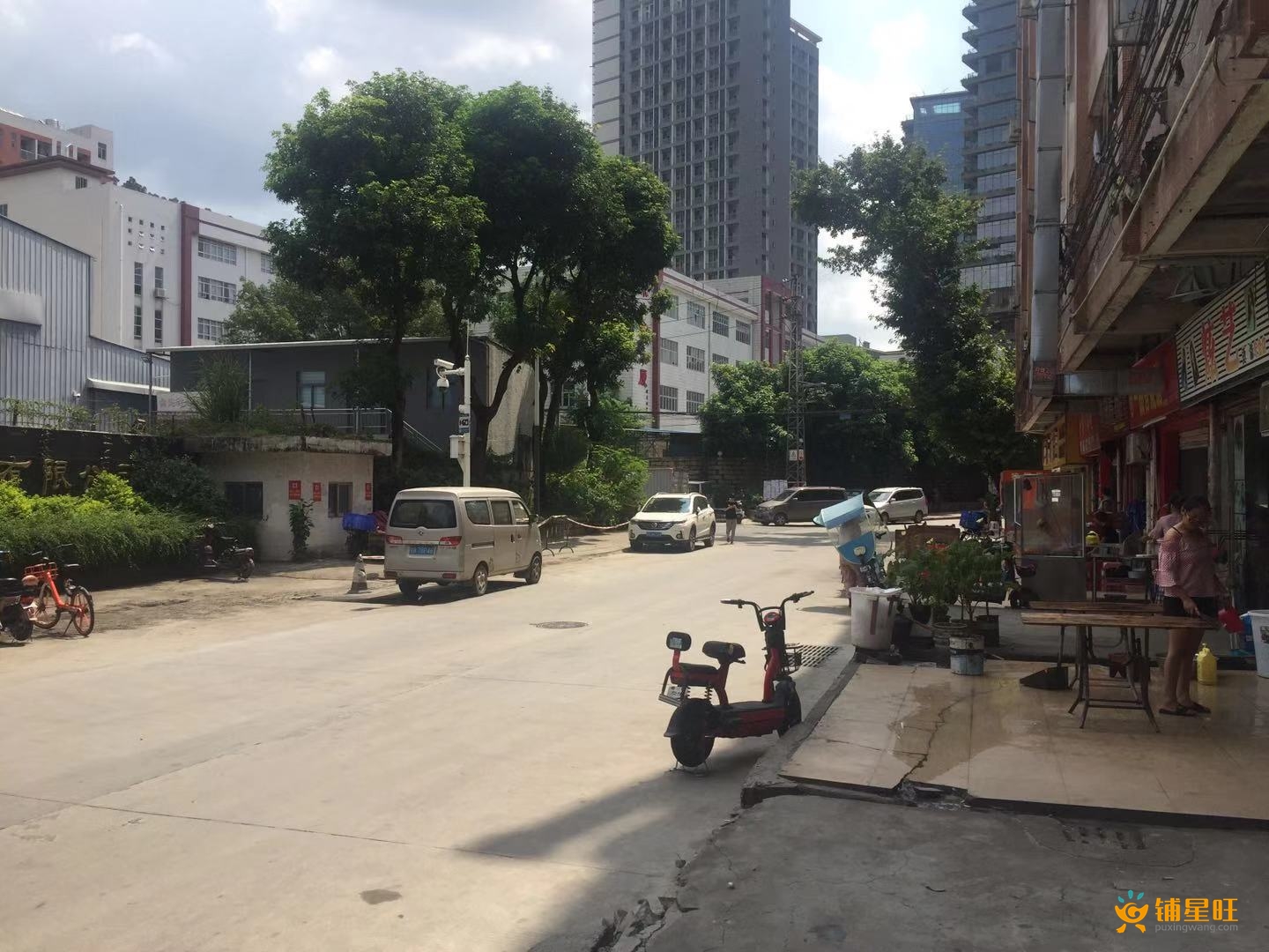 西乡工厂门口早餐店转让