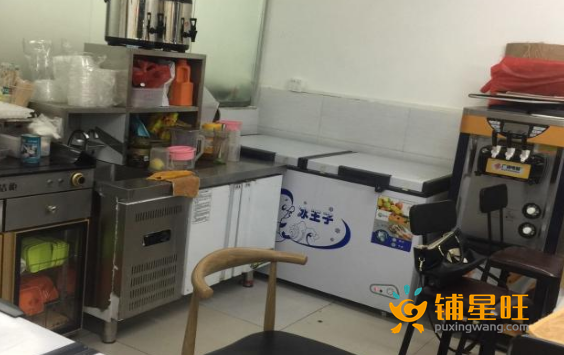 (转让) 本店目前营业额也是可观的，转让费可谈