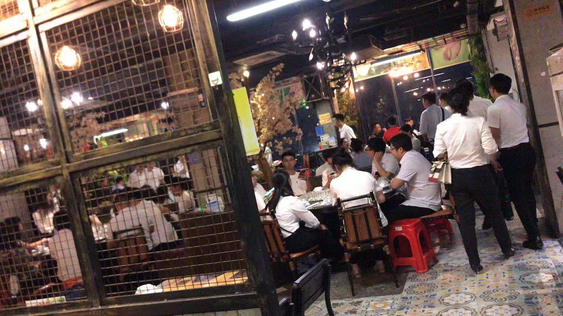 龙华营业中餐馆旺铺转让