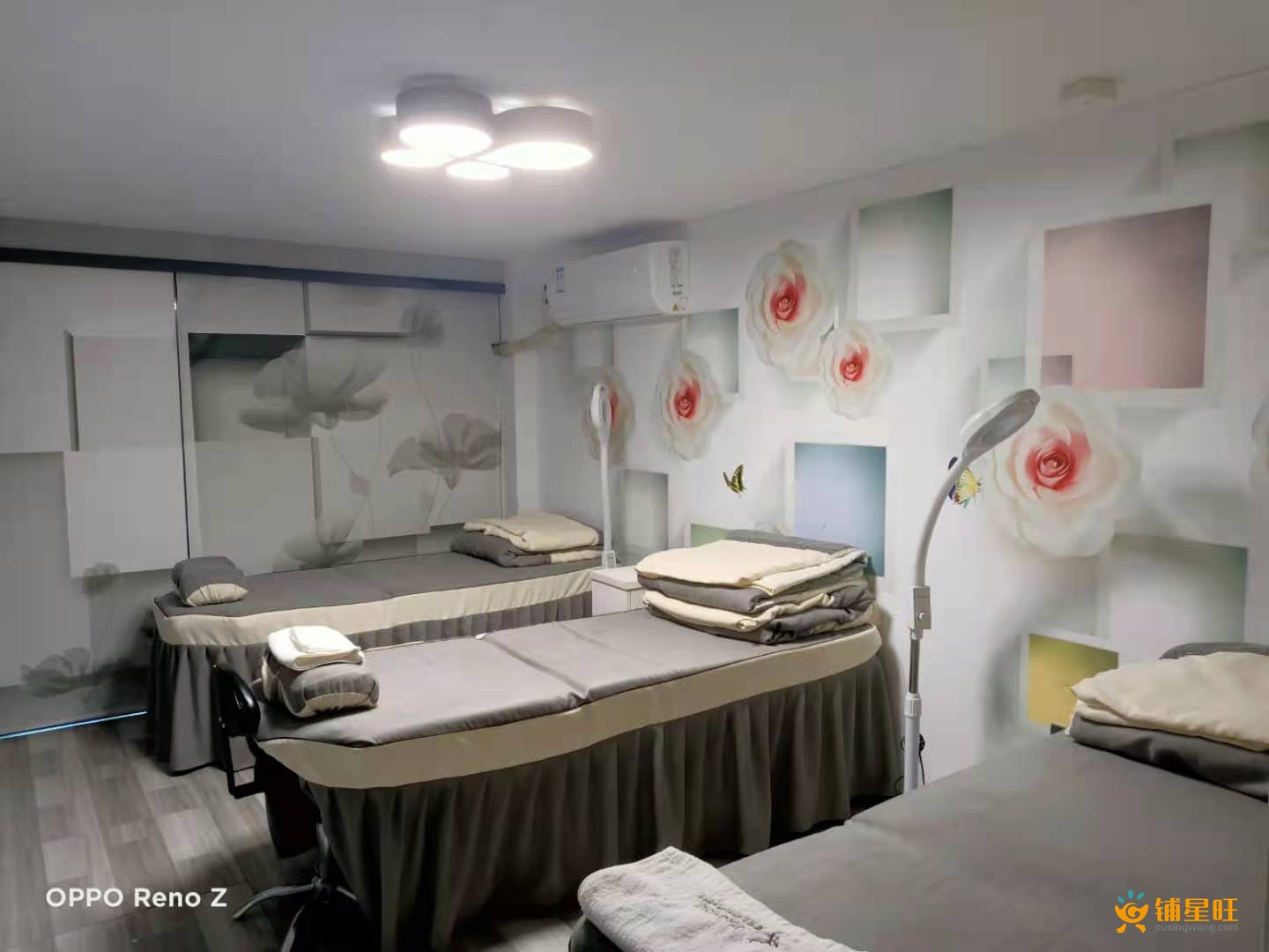 龙岗中心城美容美甲店转让