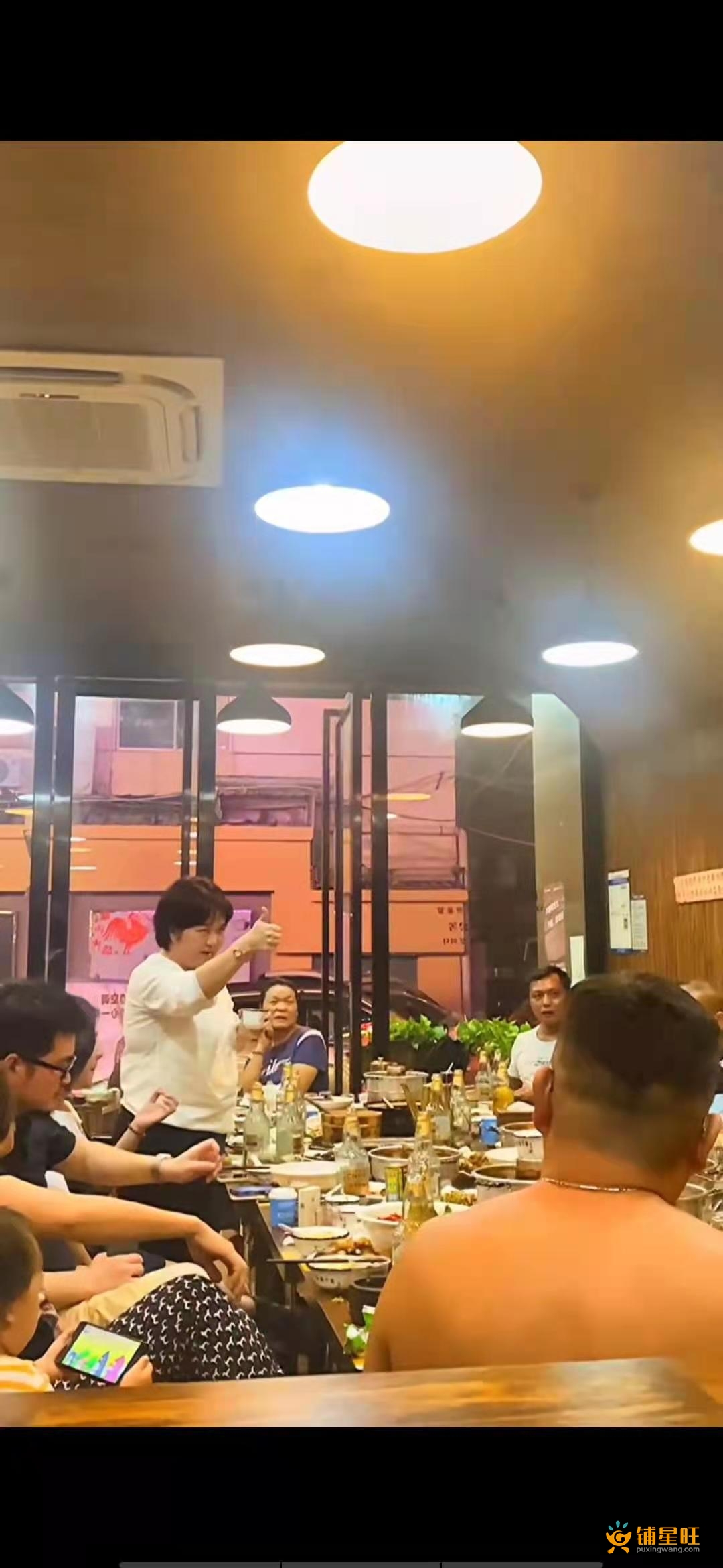 平湖双拥街地铁口附近可外摆餐饮转让