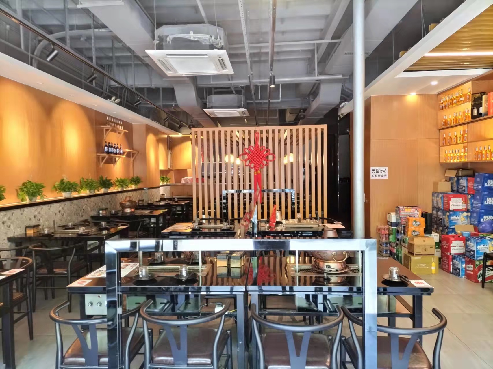 龙华民治餐饮旺铺转让