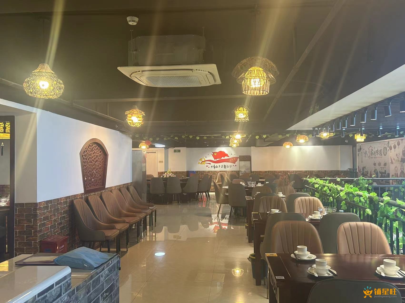 福永双地铁口精装修餐厅转让