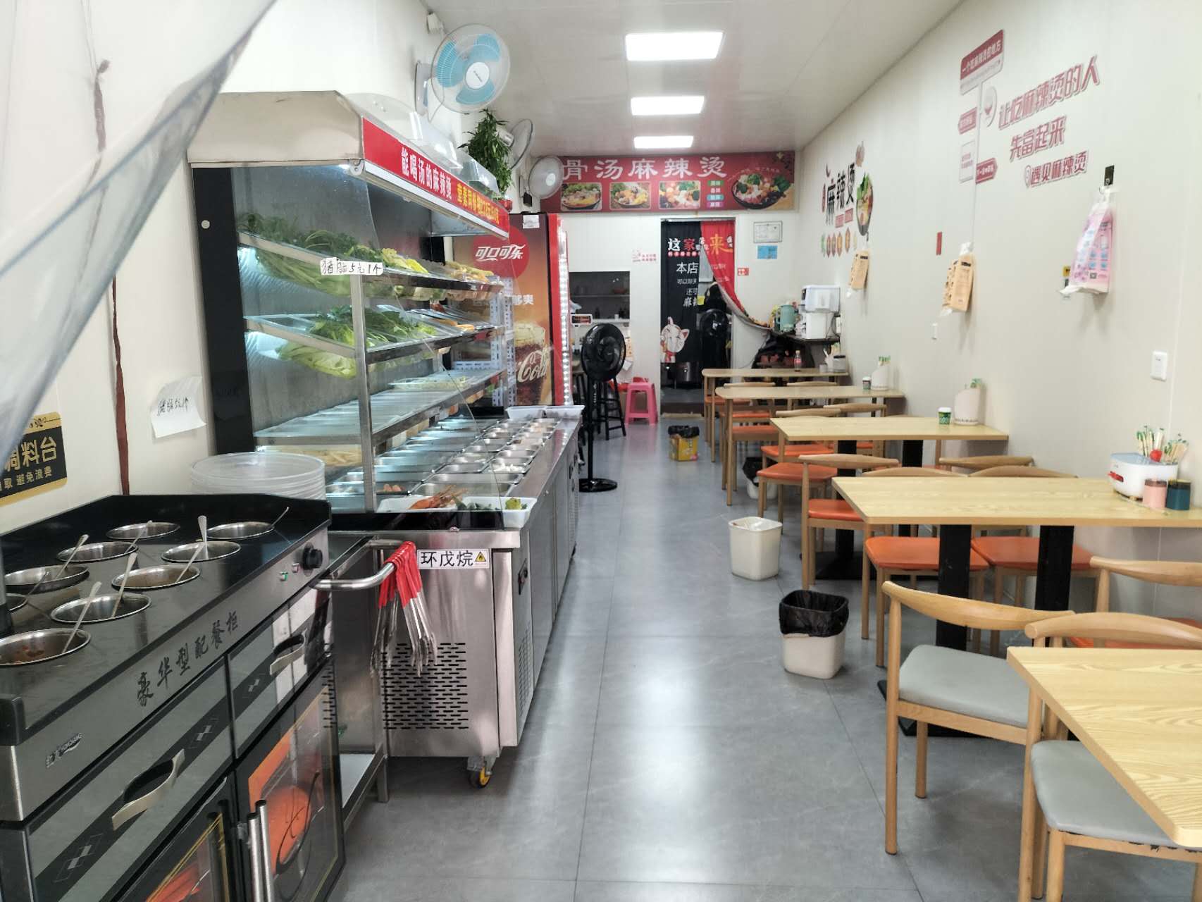 罗湖清水河小学旁麻辣烫店转让