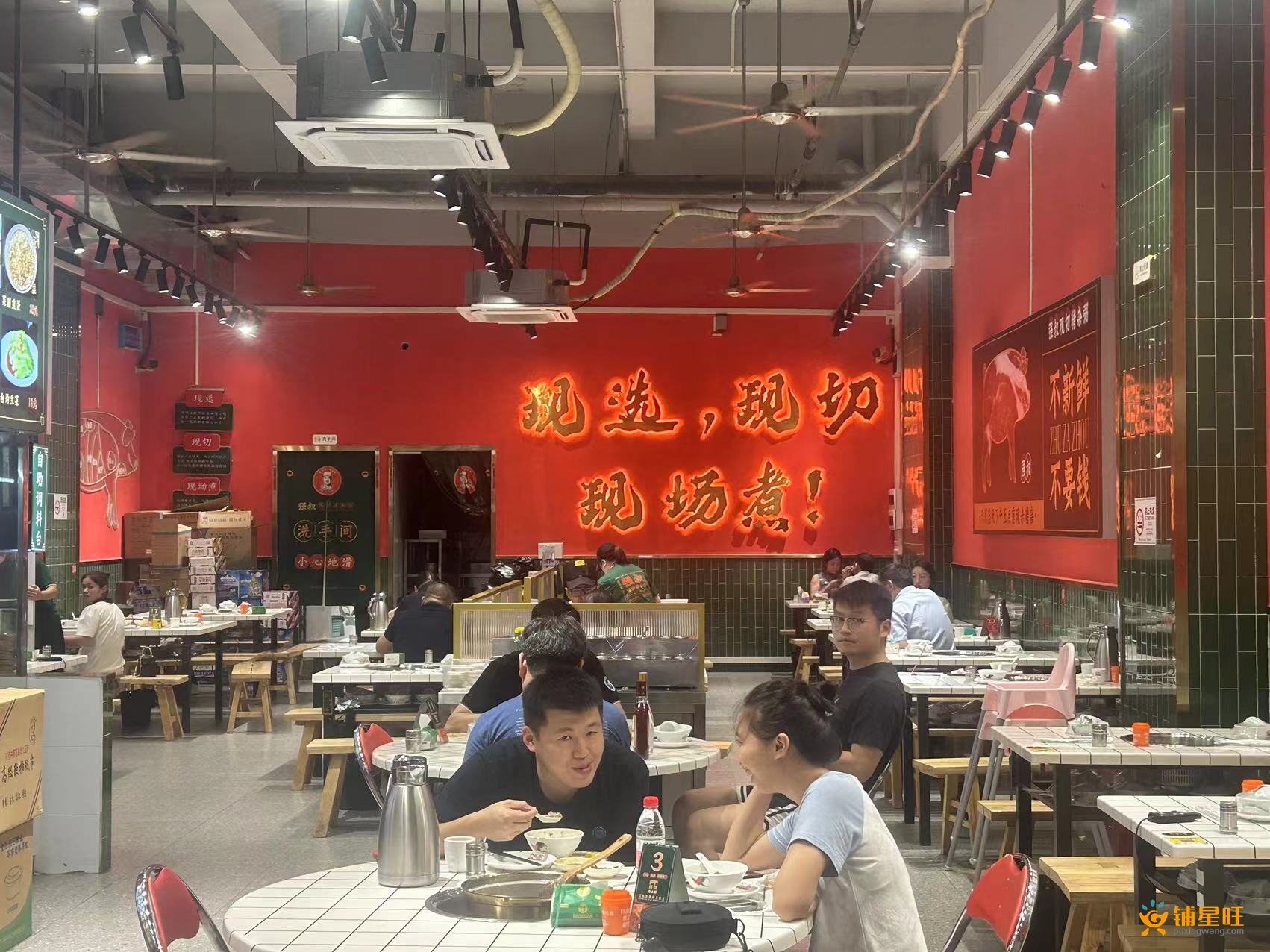 南山西丽可外摆临街餐饮店转让