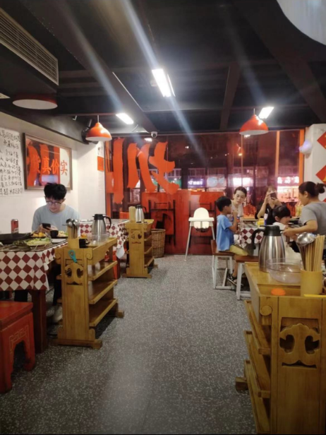 南山西丽同沙路可外摆餐饮店转让门头15米