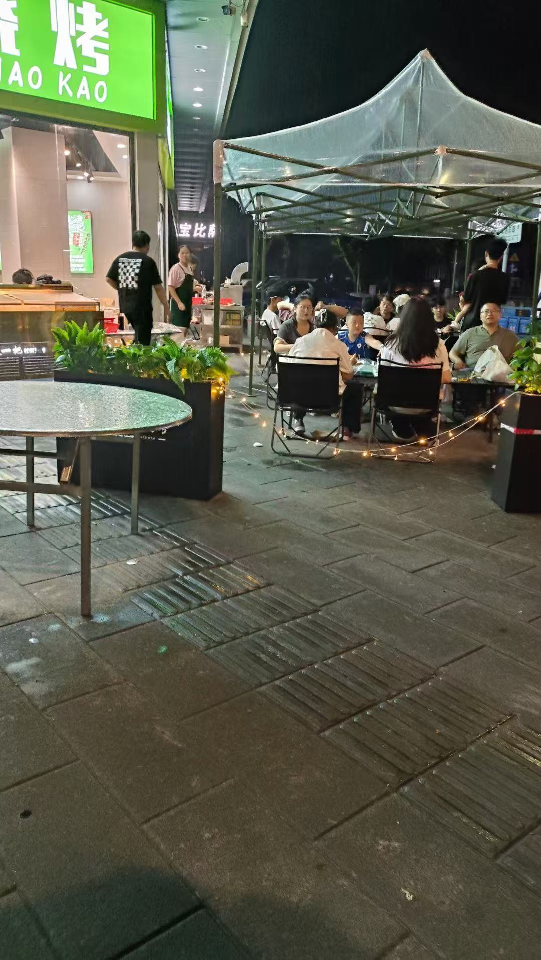 福永塘尾地铁口临街转角铺位转让