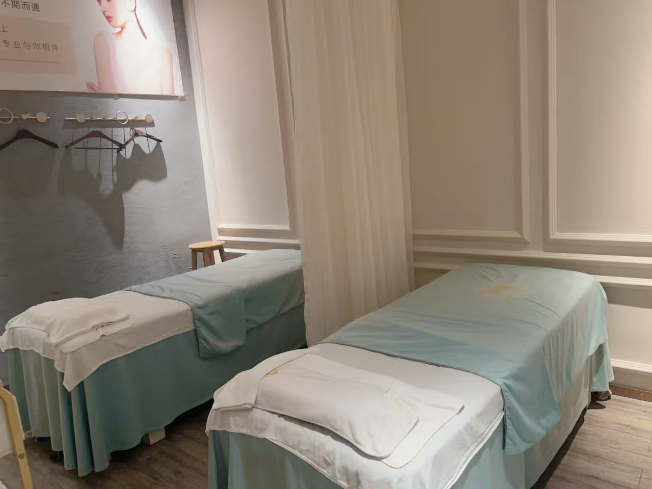 南山前海精装修美容院3.8万转让