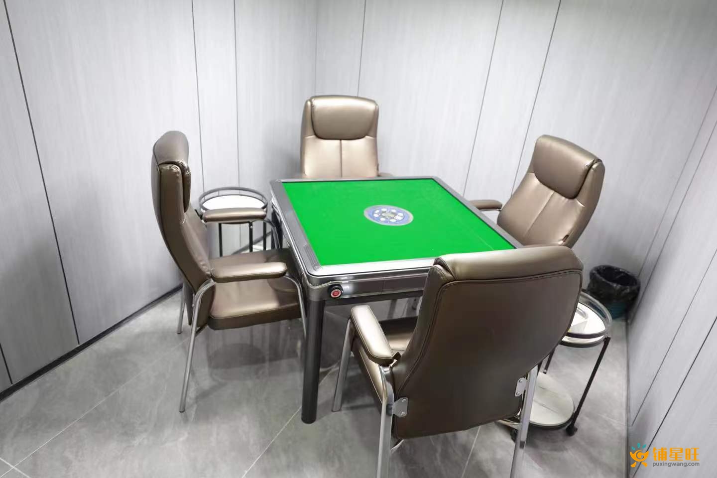 盐田海山地铁口1200平桌球棋牌室转让